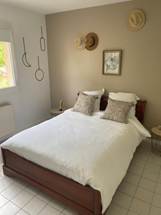 Au Jardin De Papy Guest House Veranne Bagian luar foto